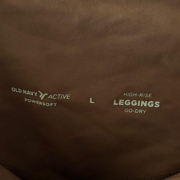 Old Navy Women's Workout Pants in Dusty Rose - Picture 2 of 4